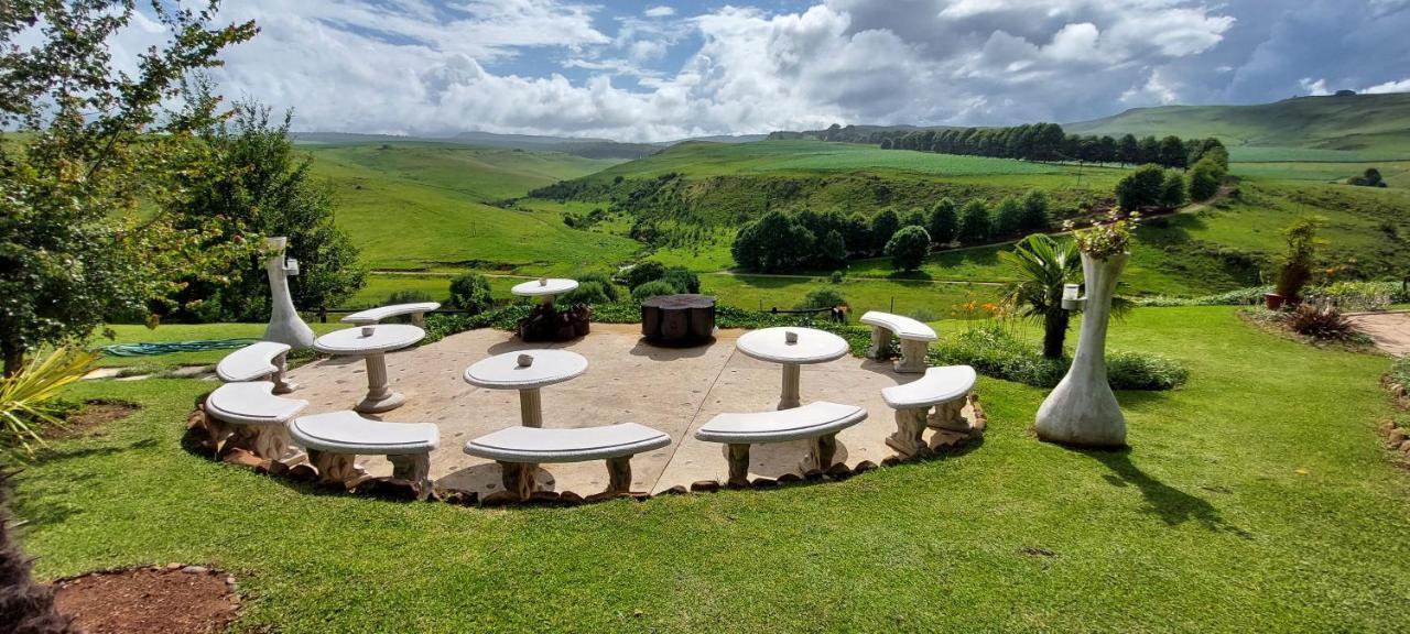 Amazian Mountain River Lodge Underberg Extérieur photo